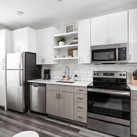 Dream Apartment Near Whole Foods Cozysuites Indianapolis Bagian luar foto